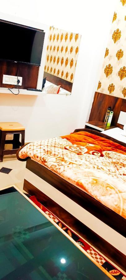 Shree Gorakhnath Guest House Ayodhya Exterior photo